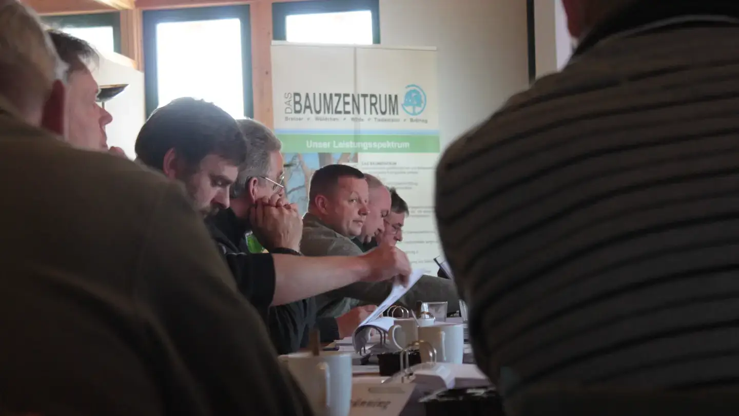 Unterrichtsraum mit Teilnehmern bei einem Seminar